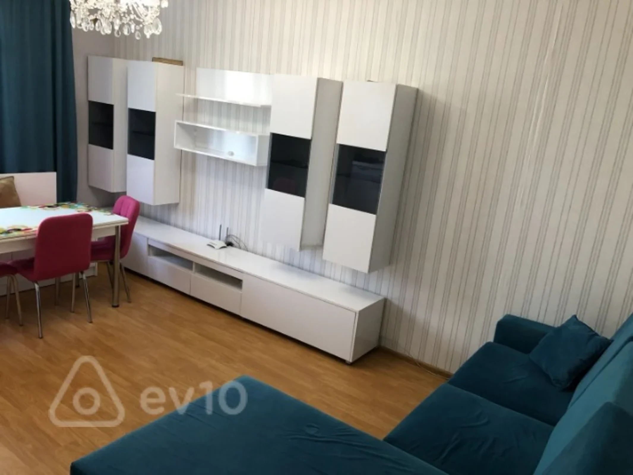 Kirayə verilir 1 otaqlı köhnə tikili 35 m²