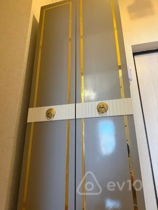 Kirayə verilir 2 otaqlı yeni tikili 90 m²