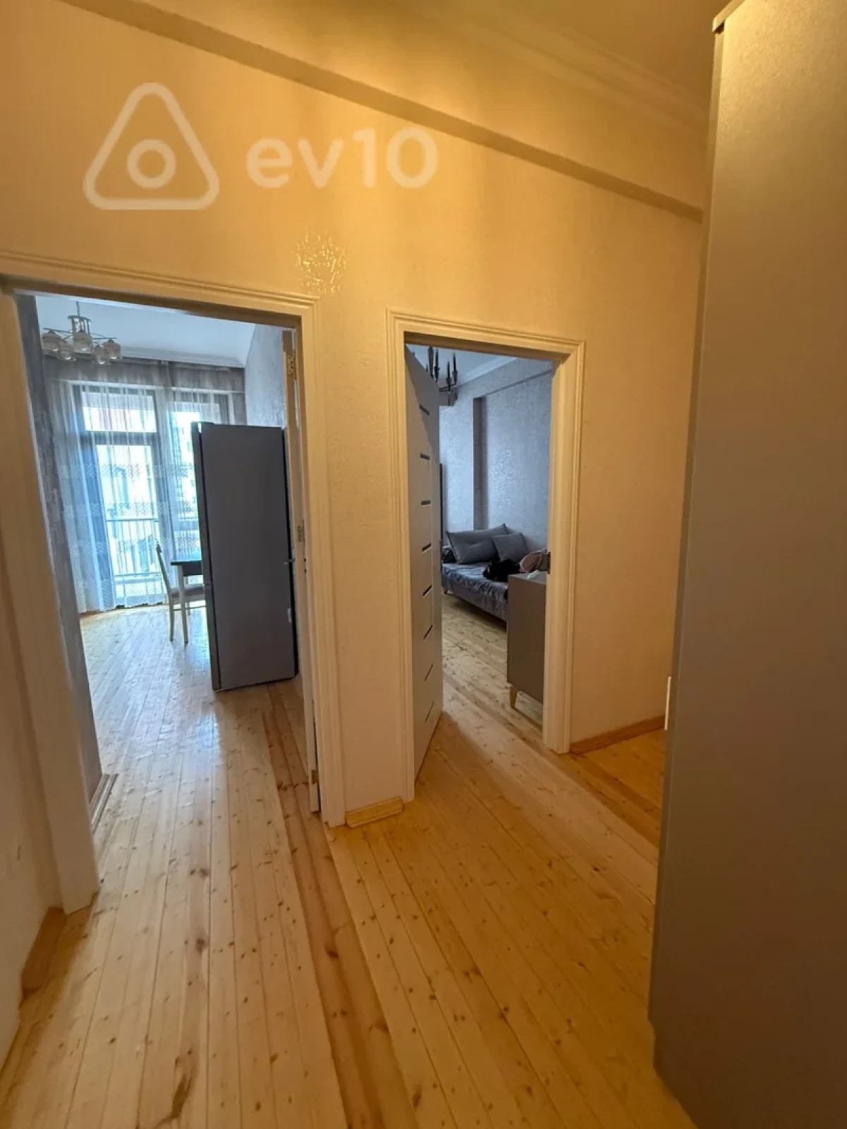 Kirayə verilir 2 otaqlı yeni tikili 90 m²