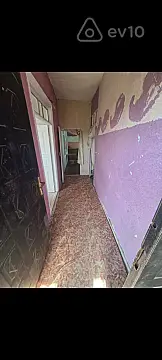 Satılır 8 otaqlı həyət evi 100 m²