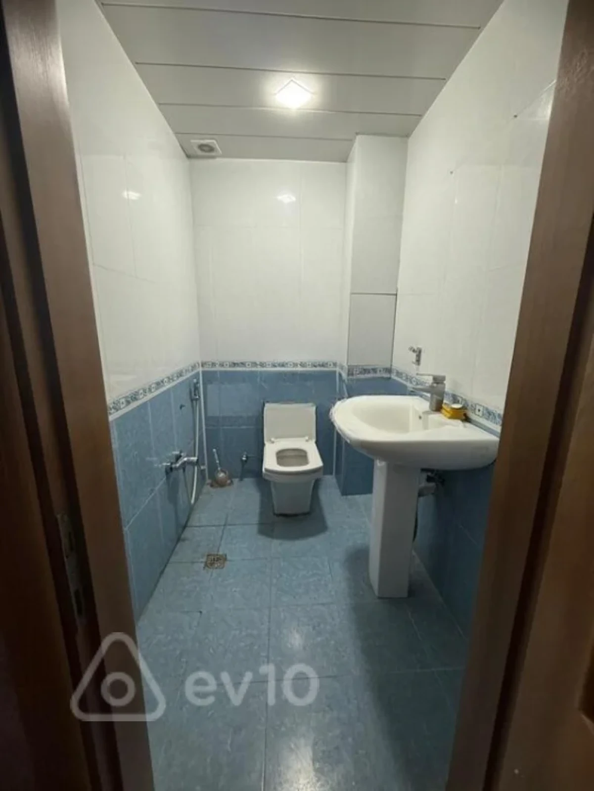 Satılır 3 otaqlı yeni tikili 170 m²