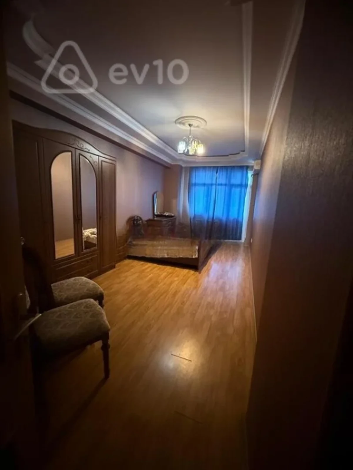 Satılır 3 otaqlı yeni tikili 170 m²