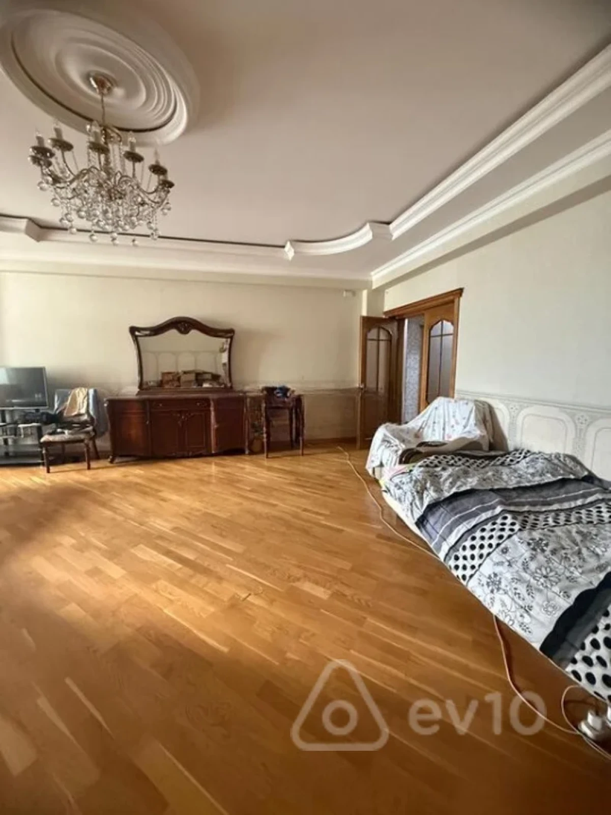 Satılır 3 otaqlı yeni tikili 170 m²