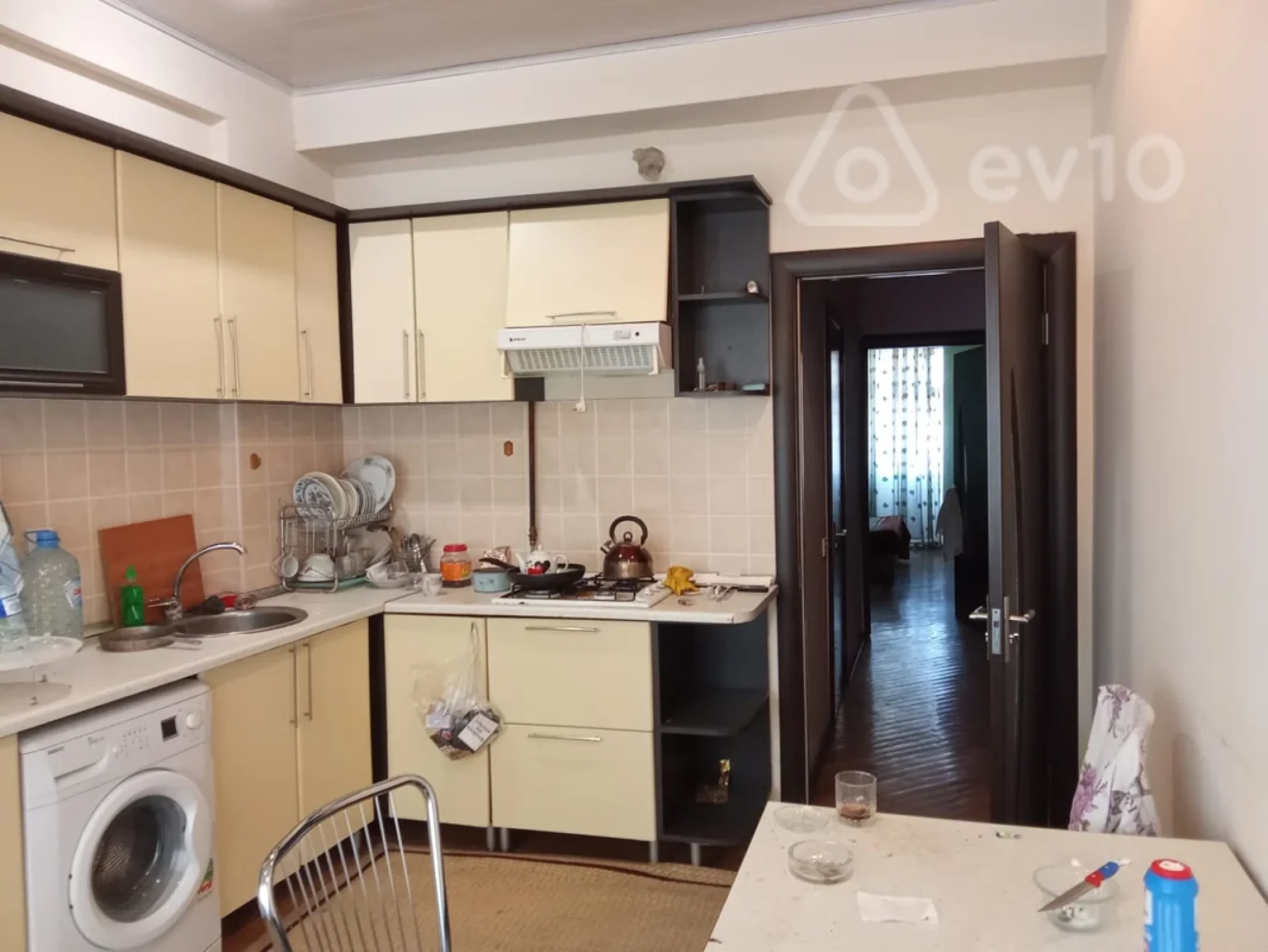 Kirayə verilir 2 otaqlı yeni tikili 110 m²
