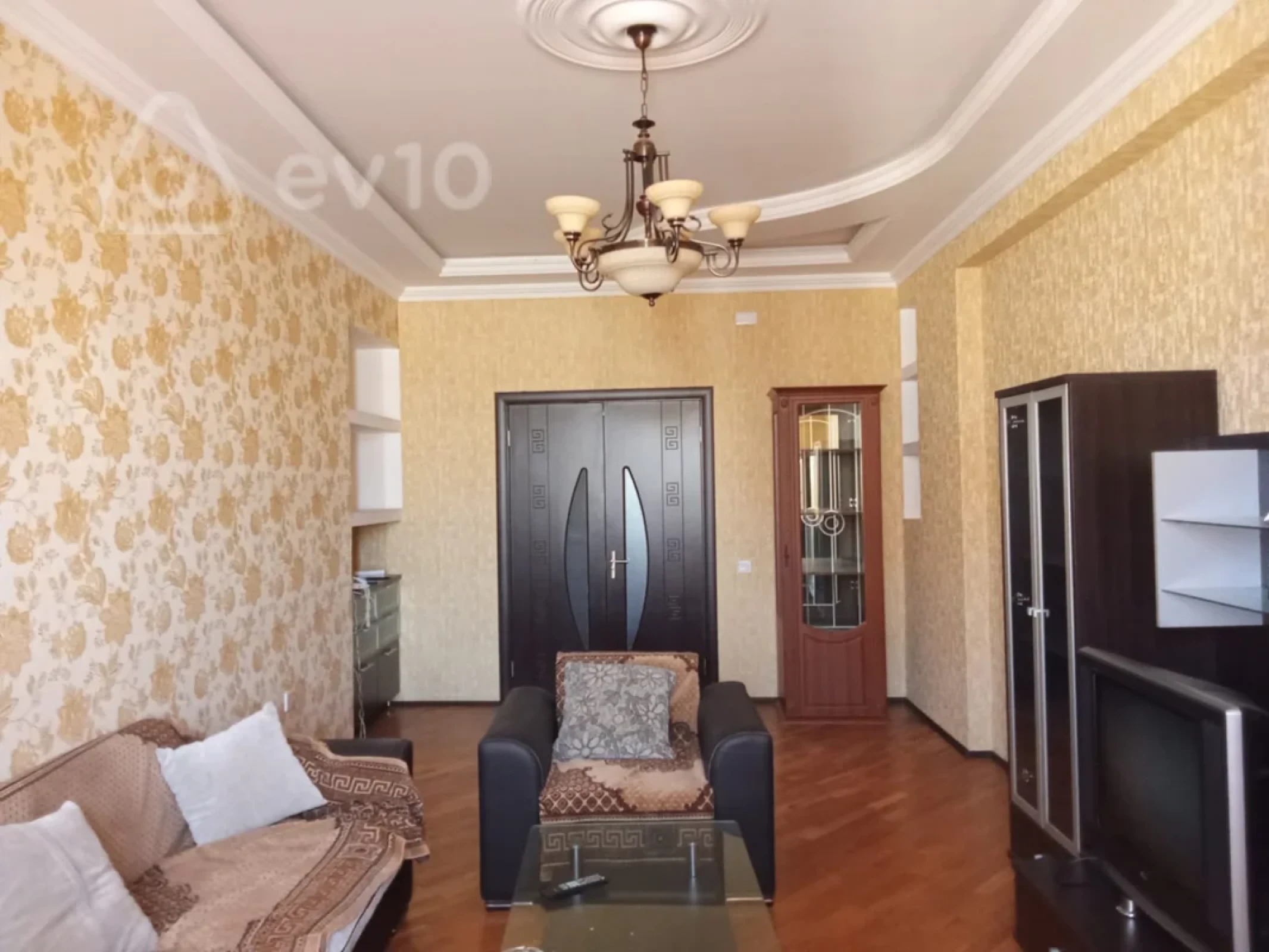 Kirayə verilir 2 otaqlı yeni tikili 110 m²