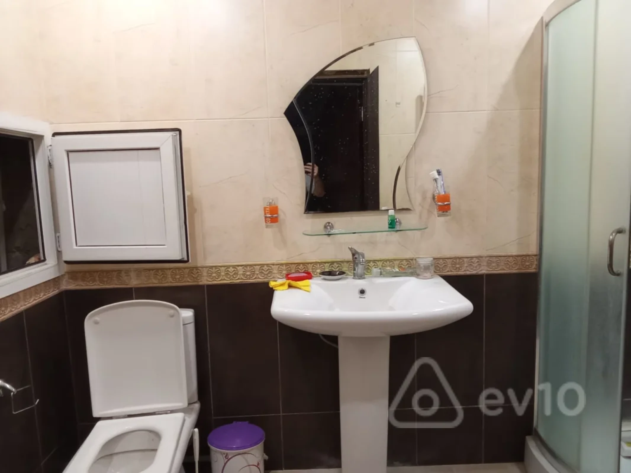 Kirayə verilir 2 otaqlı yeni tikili 110 m²