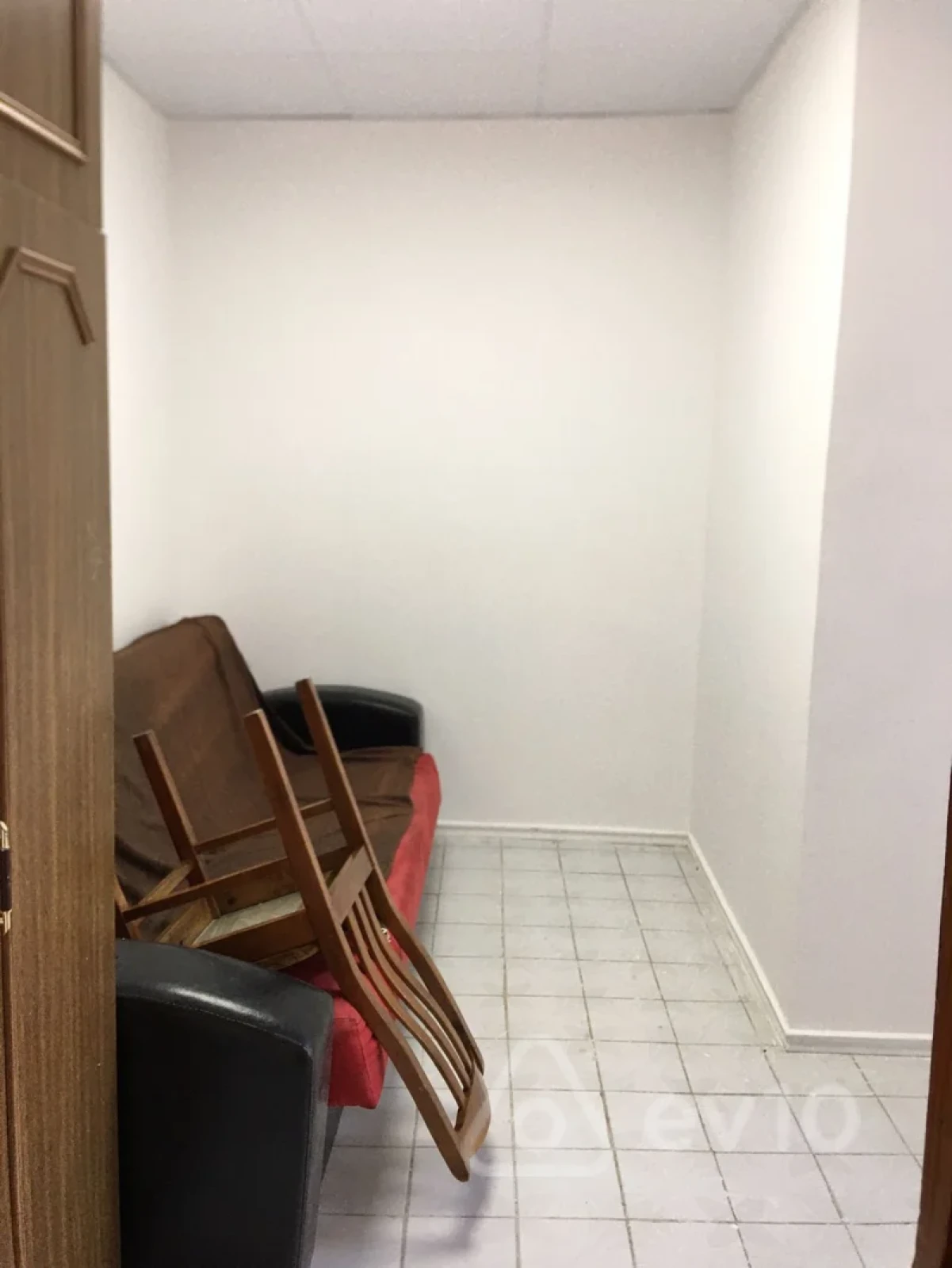 Satılır 1 otaqlı köhnə tikili 30 m²