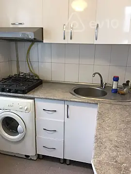 Satılır 1 otaqlı köhnə tikili 30 m² — Bakı, Yasamal 1 otaq 30.00 m²