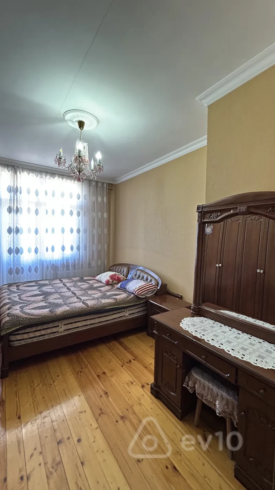 Kirayə verilir 2 otaqlı yeni tikili 85 m²