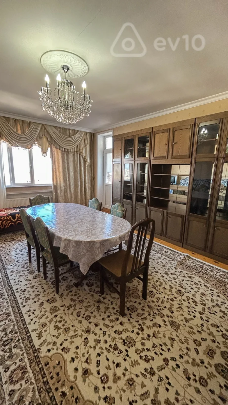 Kirayə verilir 2 otaqlı yeni tikili 85 m²