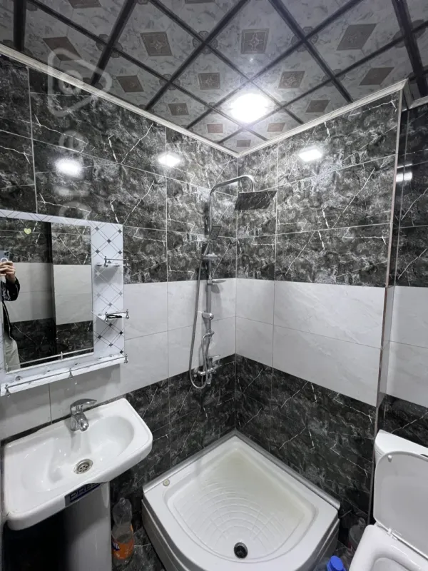 Kirayə verilir 2 otaqlı yeni tikili 45 m²