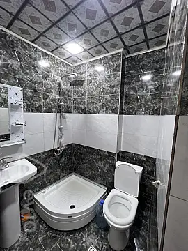 Kirayə verilir 2 otaqlı yeni tikili 45 m²
