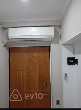 Kirayə verilir 3 otaqlı köhnə tikili 70 m²