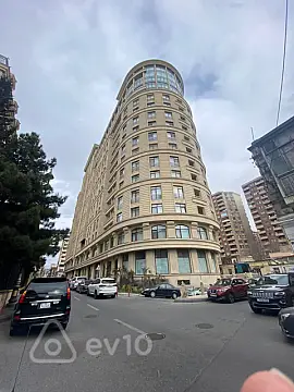 Kirayə verilir 4 otaqlı yeni tikili 200 m² — Bakı, Yasamal 4 otaq 200.00 m²