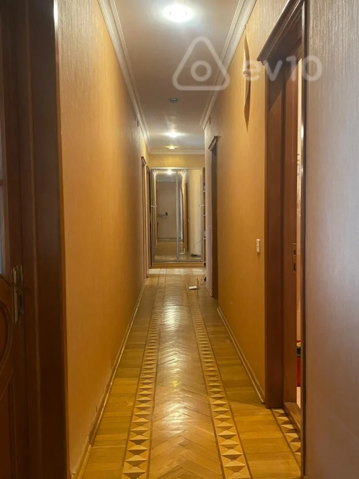 Kirayə verilir 3 otaqlı yeni tikili 124 m²