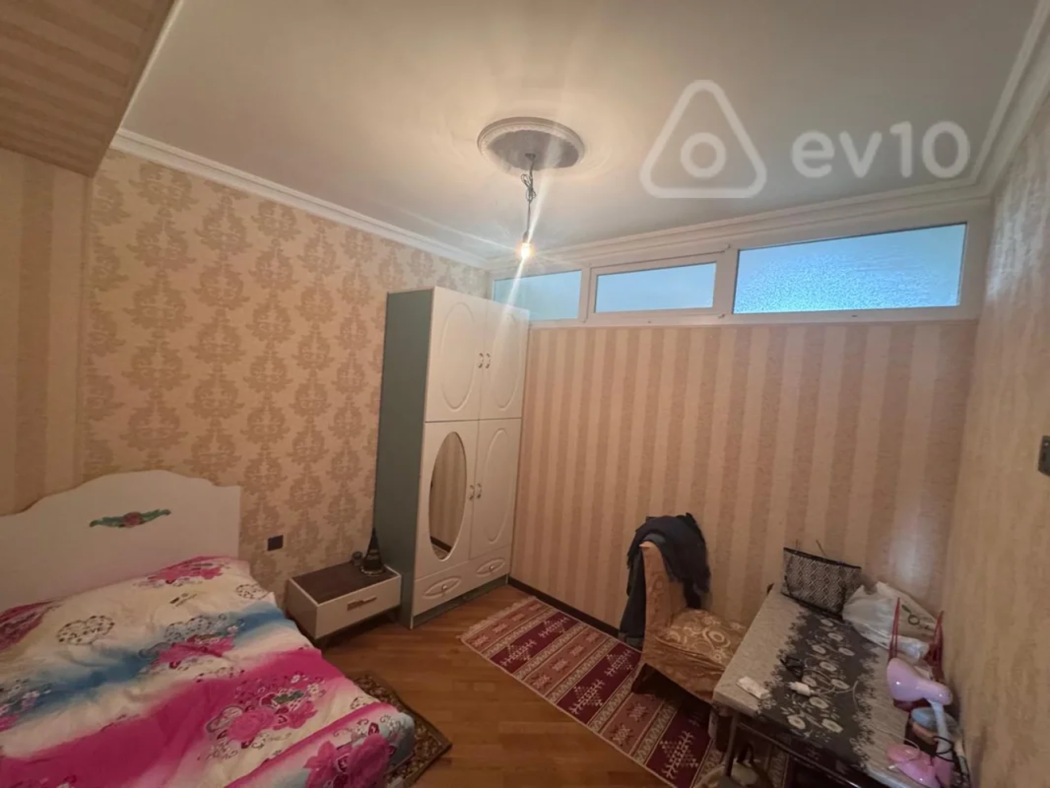 Kirayə verilir 3 otaqlı yeni tikili 120 m²