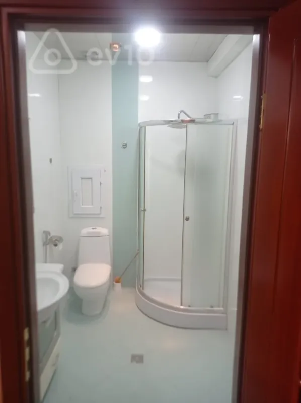 Kirayə verilir 1 otaqlı yeni tikili 75 m²