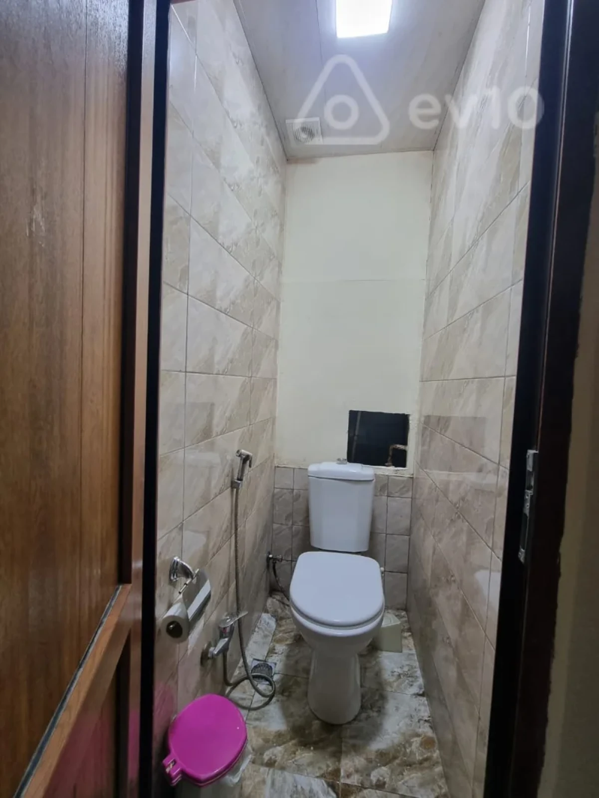 Kirayə verilir 2 otaqlı köhnə tikili 65 m²