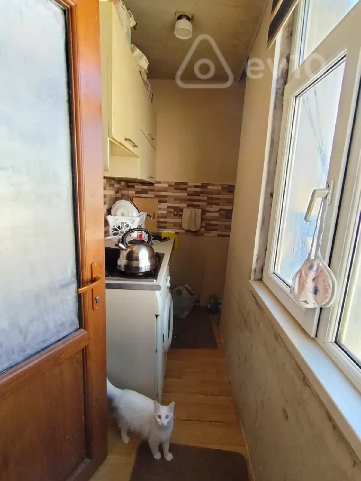 Satılır 2 otaqlı köhnə tikili 40 m²