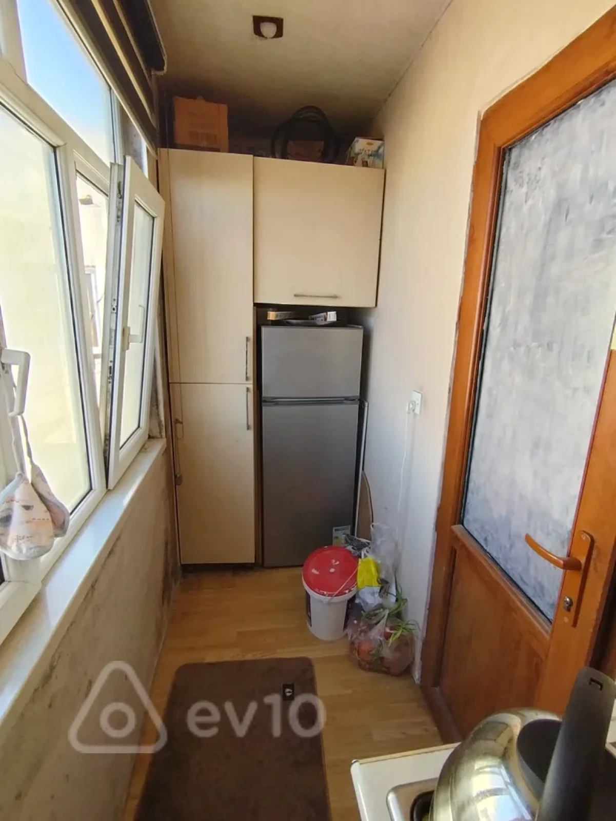 Satılır 2 otaqlı köhnə tikili 40 m²