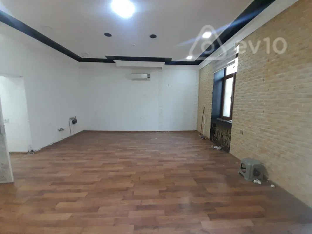 Kirayə verilir mənzil 60 m²