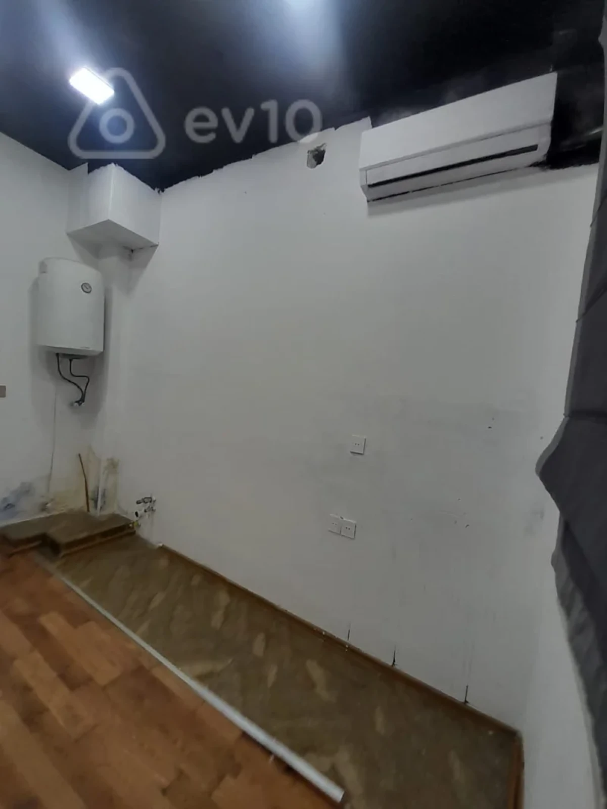 Kirayə verilir mənzil 60 m²