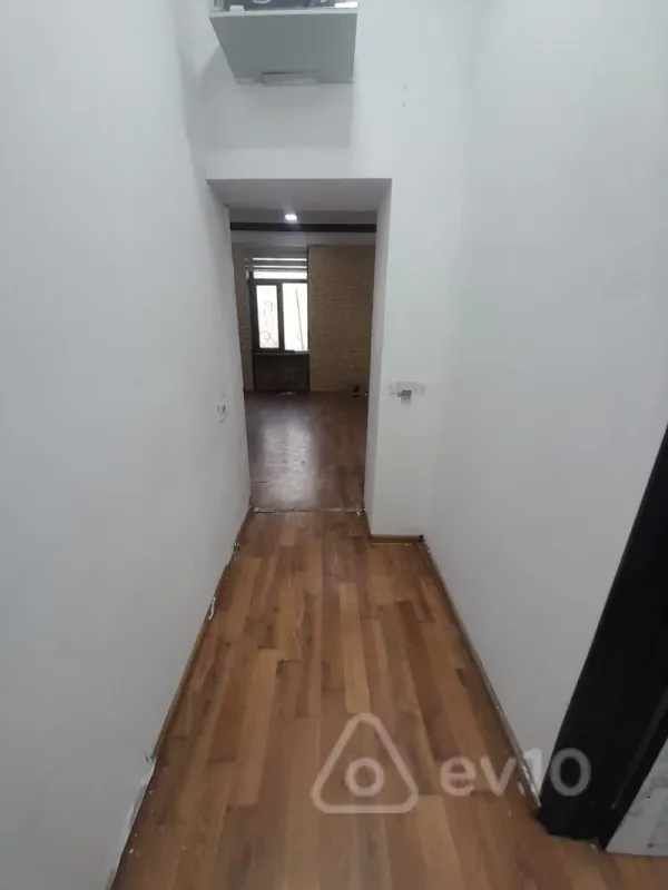 Kirayə verilir mənzil 60 m²