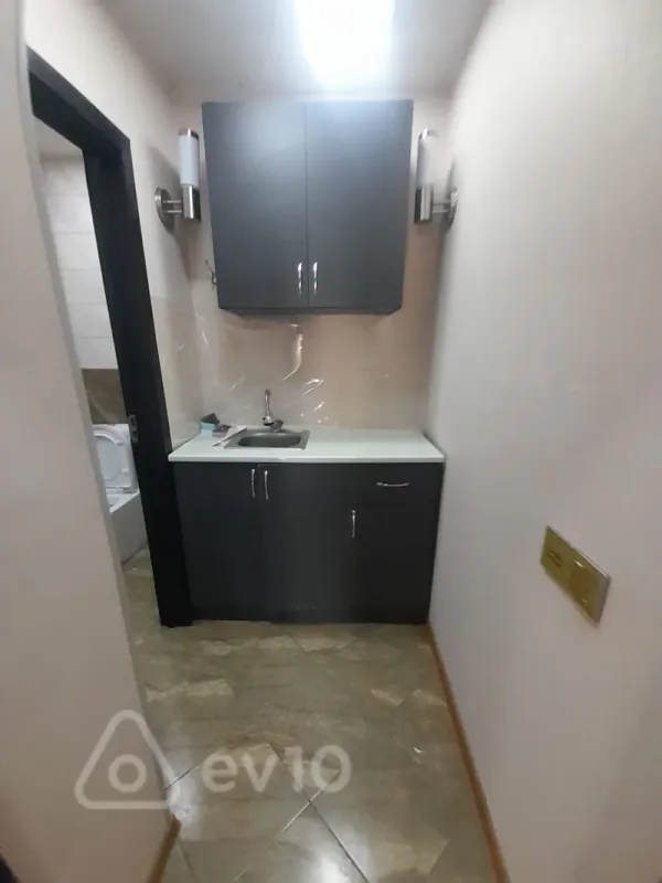 Kirayə verilir mənzil 60 m²