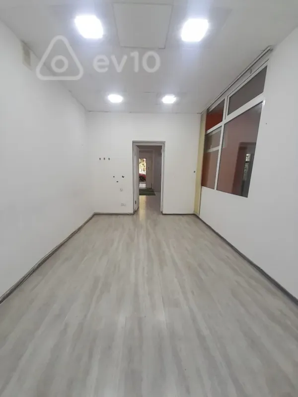 Kirayə verilir mənzil 100 m²
