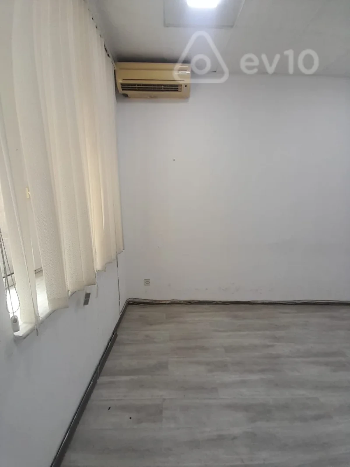 Kirayə verilir mənzil 100 m²