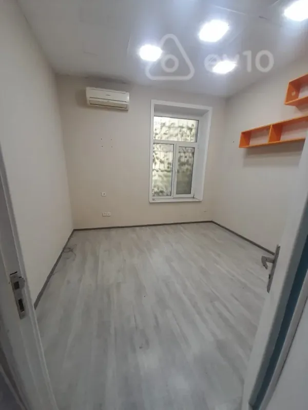 Kirayə verilir mənzil 100 m²