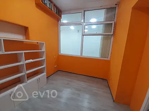 Kirayə verilir mənzil 100 m²