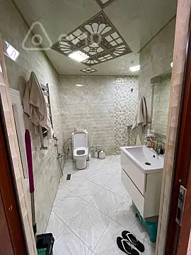 Satılır 4 otaqlı yeni tikili 240 m²