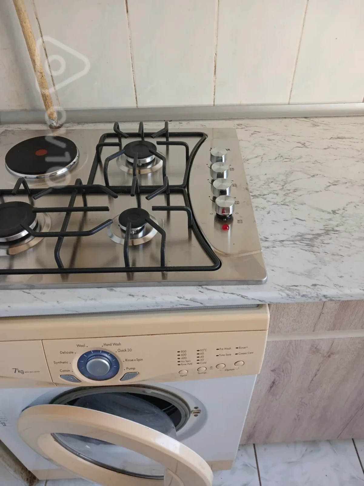 Kirayə verilir 3 otaqlı köhnə tikili 80 m²