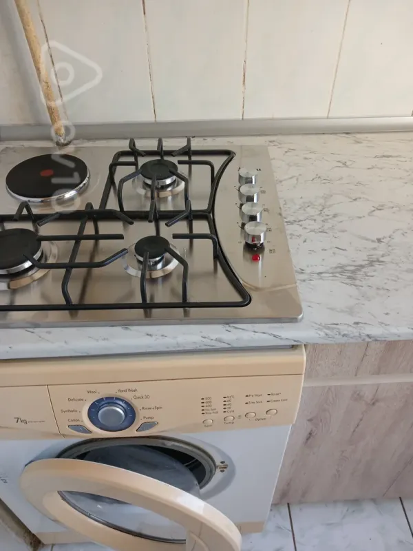 Kirayə verilir 3 otaqlı köhnə tikili 80 m²