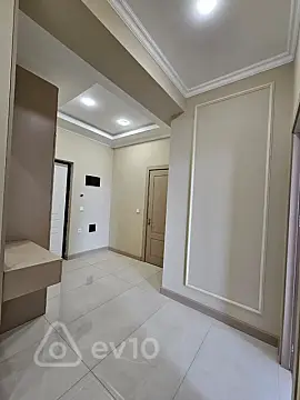 Kirayə verilir 2 otaqlı yeni tikili 85 m²