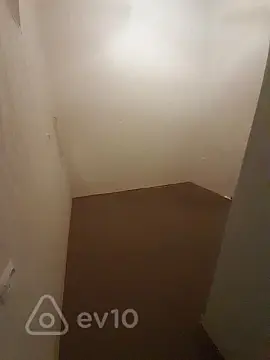 Kirayə verilir mənzil 17 m²