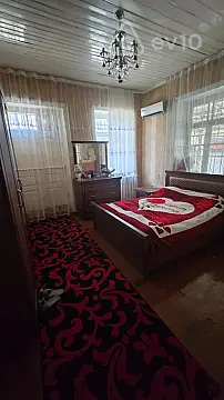 Kirayə verilir 4 otaqlı həyət evi 510 m²