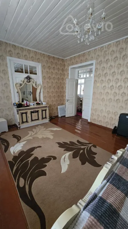 Kirayə verilir 4 otaqlı həyət evi 510 m²