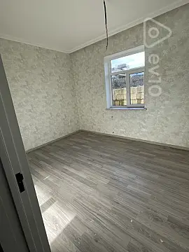 Satılır 4 otaqlı həyət evi 100 m²