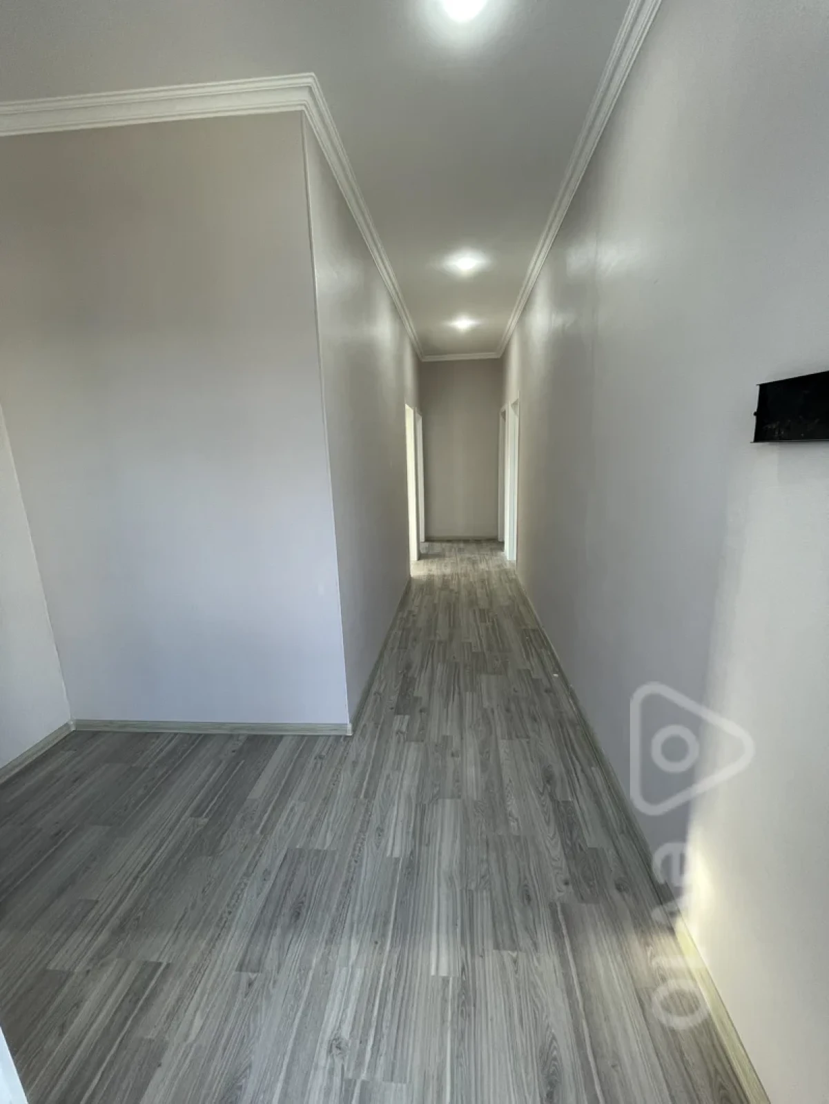 Satılır 4 otaqlı həyət evi 100 m²