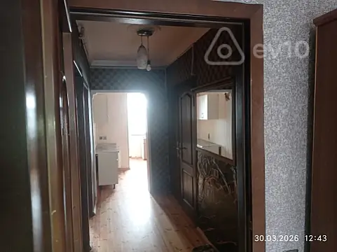 Kirayə verilir 2 otaqlı köhnə tikili 50 m²