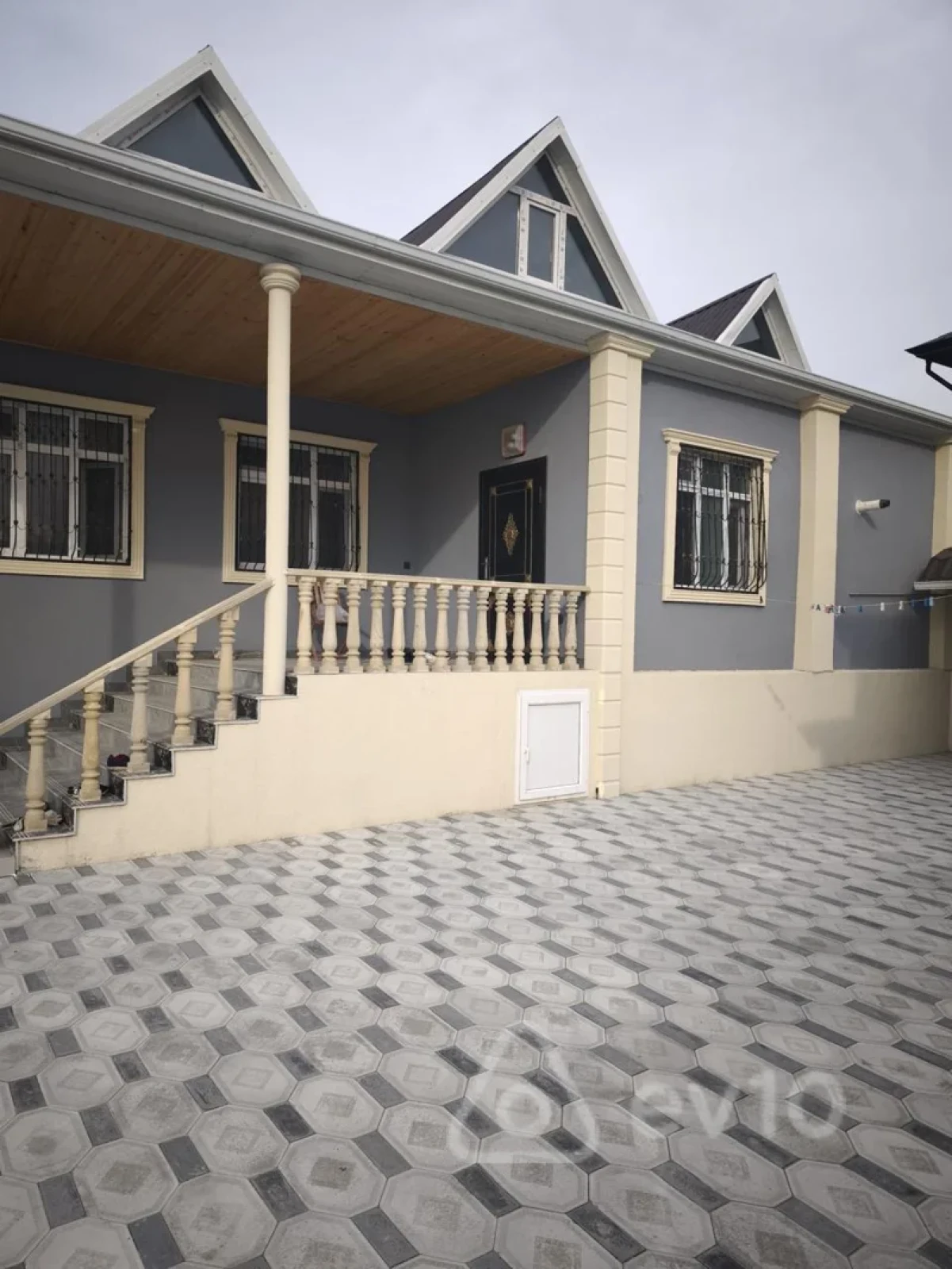 Kirayə verilir 3 otaqlı həyət evi 115 m²