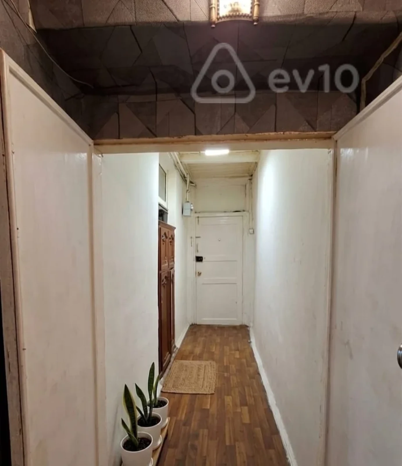 Kirayə verilir 4 otaqlı köhnə tikili 89.7 m²