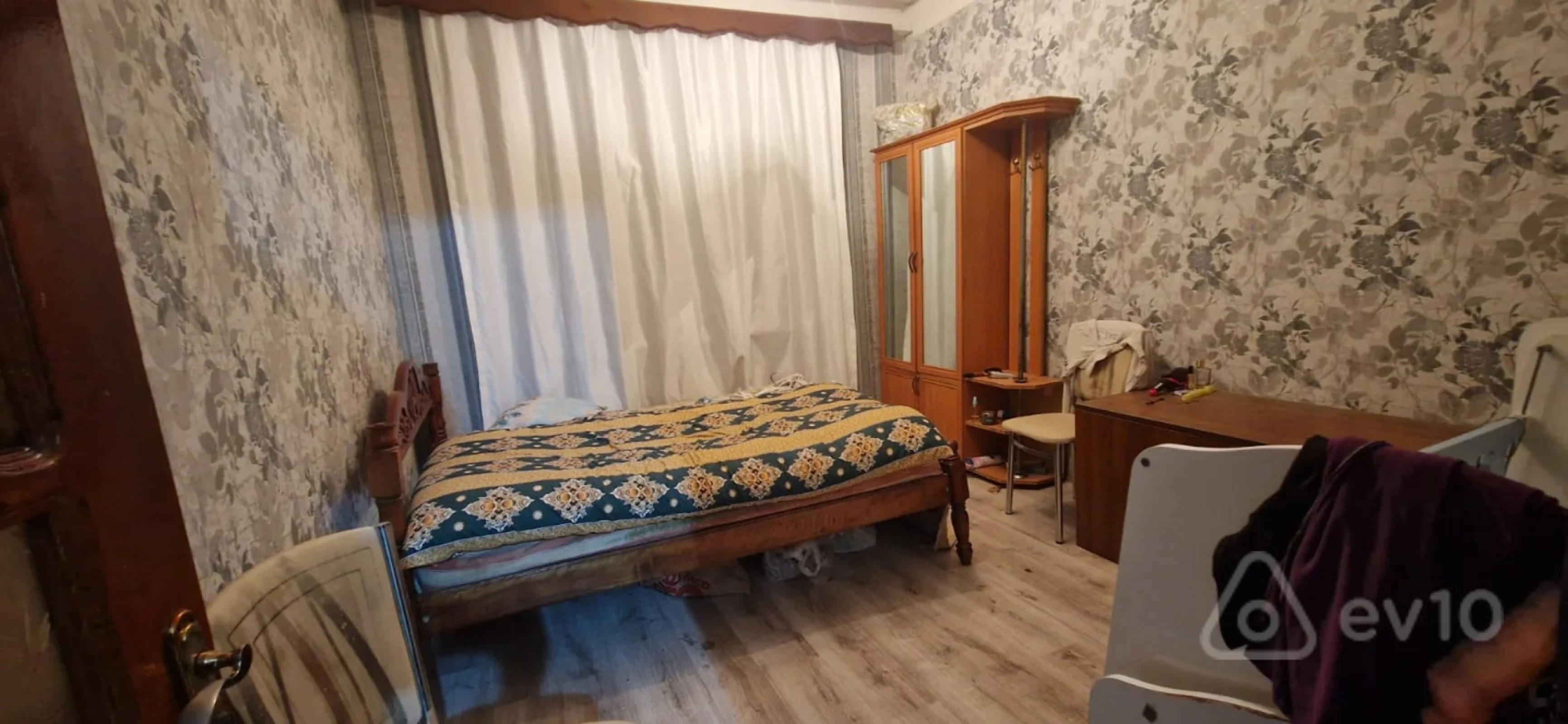 Kirayə verilir 2 otaqlı köhnə tikili 70 m²