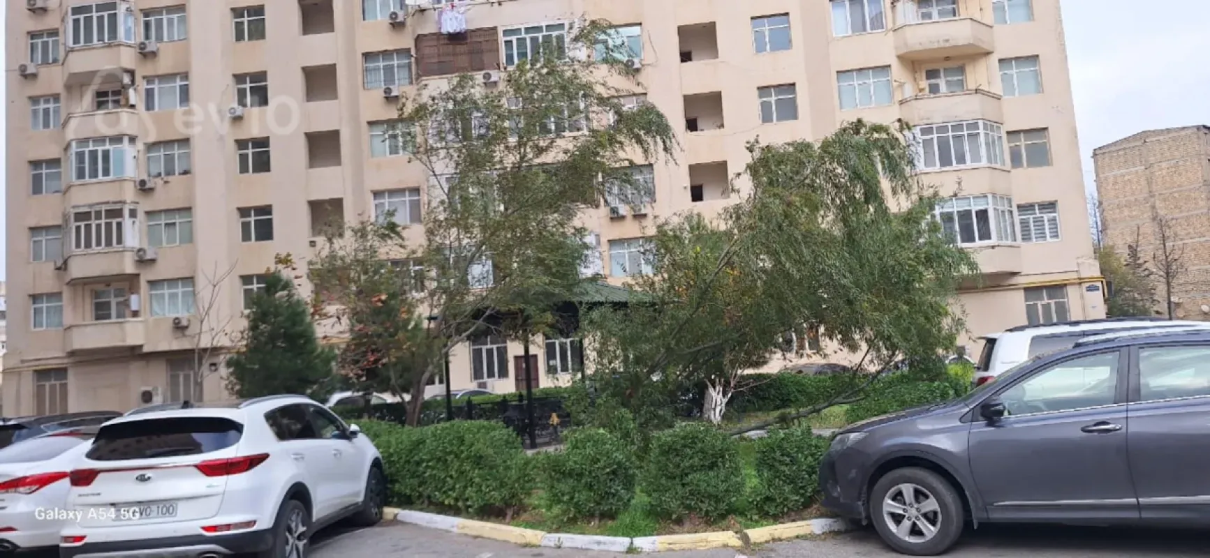 Satılır 3 otaqlı yeni tikili 75 m²