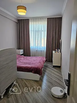 Satılır 3 otaqlı yeni tikili 70 m²