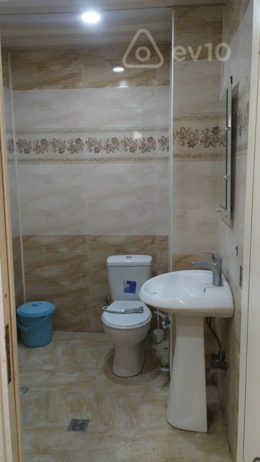 Satılır 2 otaqlı yeni tikili 50 m²