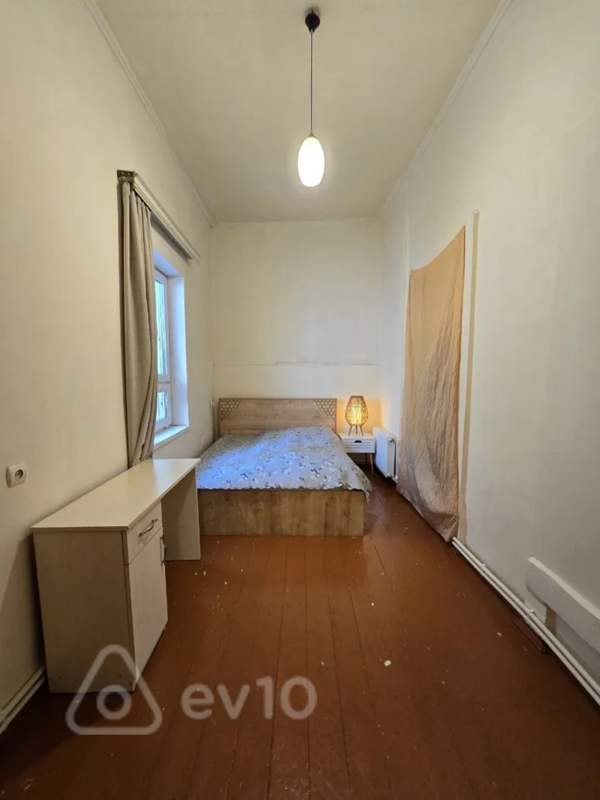 Satılır 4 otaqlı həyət evi 100 m²