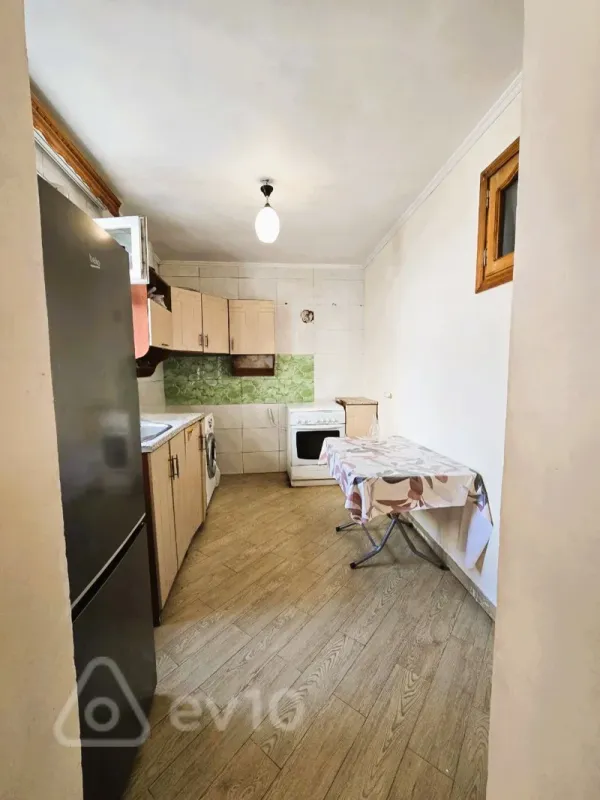 Satılır 4 otaqlı həyət evi 100 m²